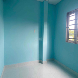 nhà 1 trệt 1 lầu  long hậu giáp nhà bè