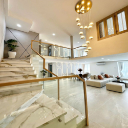 Cho thuê căn hộ Duplex Sky Garden1 ,PMH Q7 ,4PN 4WC Giá 58tr/th