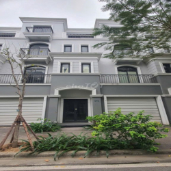 Cho thuê nhà phù hợp với đội thi công, xây dựng, làm kho