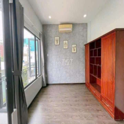 nhà mặt tiền Đường Số 28, 4x12m, 3 lầu, 5pn, buôn bán văn phòng