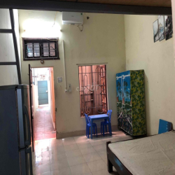 Chính chủ - P. Trọ khép kín có gác xép gần Ga, Bến xe Gia Lâm