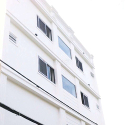 Căn phòng đủ tiện nghi như khách sạn có bếp