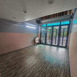 cho thuê mặt bằng 30m2 hẻm xe hơi Phạm Văn Hai (có thể ngủ lại)