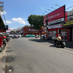 Cho thuê nhà nguyên căn mặt tiền để ở và kinh doanh