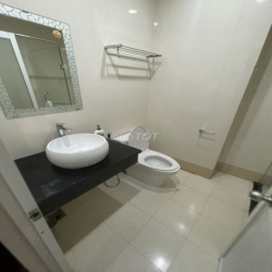 Q10 CMT8 Phòng full nội thất 5.5tr chính chủ cho thuê cam kết như hình