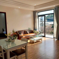 CHO THUÊ CĂN HỘ 2 PN VIEW THUNG LŨNG GIÁ 12,5 TRIỆU/THÁNG