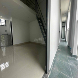 CHO THUÊ DUPLEX GÁC CAO RỘNG RÃI Ở 3-4 NGƯỜI THOÁNG ÁNH SÁNG TRỜI