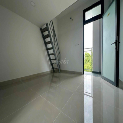 CHO THUÊ DUPLEX GÁC CAO RỘNG RÃI Ở 3-4 NGƯỜI THOÁNG ÁNH SÁNG TRỜI