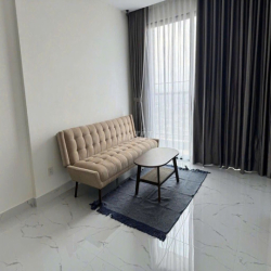 Cho thuê căn hộ 2PN2WC Vinhomes Grand Park bếp rèm view sông giá tốt