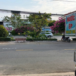 Cho thuê mt ngang 9m mặt tiền quốc lộ 30