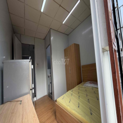 Cho thuê CHDV full nội thất mặt tiền Hoa Sữa Phú Nhuận.