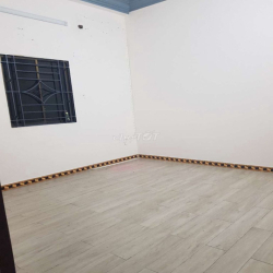 CHO THUÊ NHÀ NGUYÊN CĂN 1 TRỆT 2 LẦU, DT 4×25. ĐƯỜNG LỚN XE TẢI