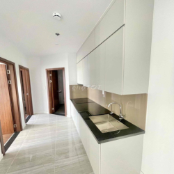 TÌM BẠN SHARE PHÒNG THƯỜNG CĂN 2PN2W THÁP BCONS CITY