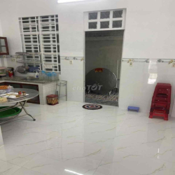 Nhà mới 3 phòng hẻm ô tô Trần Quang Diệu