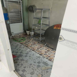 Nhà mới 3 phòng hẻm ô tô Trần Quang Diệu