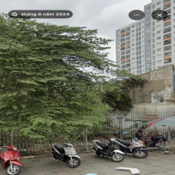 Mặt tiền Luỹ Bán Bích