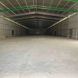 Cho Thuê Xưởng Long Đức, Thành Long