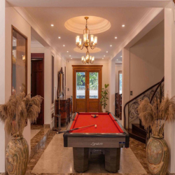 Cho thuê Biệt thự trung tâm Quận 2, DTSD: 1100m2, 7PN, có hồ bơi