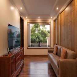 Cho thuê Biệt thự trung tâm Quận 2, DTSD: 1100m2, 7PN, có hồ bơi