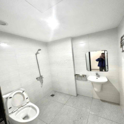 27 VÕNG THỊ BÓC TEM SIÊU PHẨM 1N1K - 2 GIƯỜNG MỚI 40M2 HỒ TÂY FULL ĐỒ