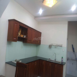 Cho thuê nhà nguyên căn, nhà trong hẻm 1243/26/1B Lê Văn Lương,