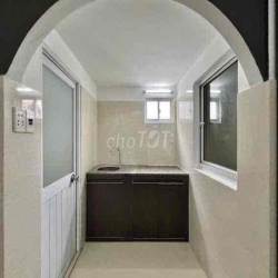 CHO THUÊ CĂN HỘ MINI GÁC LỬNG FULL NỘI THẤT - 5P DI CHUYỂN LOTTE Q7