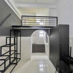 CHO THUÊ CĂN HỘ MINI GÁC LỬNG FULL NỘI THẤT - 5P DI CHUYỂN LOTTE Q7