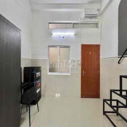 CHO THUÊ CĂN HỘ MINI GÁC LỬNG FULL NỘI THẤT - 5P DI CHUYỂN LOTTE Q7