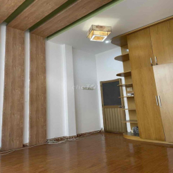 Cho thuê nhà chính chủ hẻm 418 Trường Sa