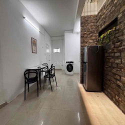 Cần sang lại căn 60m2, lối đi riêng