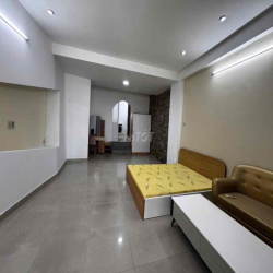 Cần sang lại căn 60m2, lối đi riêng