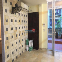 Cho thuê nhà tập thể 70m2, Trần Quý Cáp, Hà nội, 7.5 triệu/tháng.