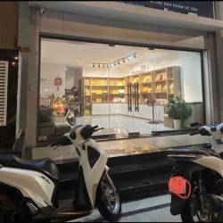Cho thuê tầng trệt căn góc 2 lối Đông Nam Hacom Galacity sẳn thiết bị