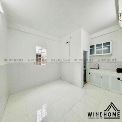 Phòng Rộng Cửa Sổ Trời Thoáng - Gần TDT, Phú Mỹ Hưng, OU, Lotte