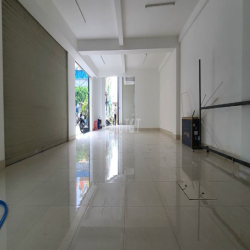 Góc 2MT Nguyễn Thị Thập Quận 7 gần Lotte Mart