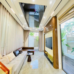 CHO THUÊ BIỆT THỰ 2 MẶT TIỀN: ĐƯỜNG NGUYỄN SƠN - 5 PHÒNG - 5 WC