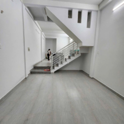 Nguyên căn Thiên Phước gần ĐH Bách Khoa 3 PN mới ở liền