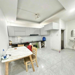 Cho Thuê Nhà 1 Trệt 2 Lầu 3PN Hẻm Xe Hơi Huỳnh Tấn Phát