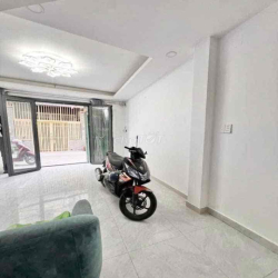 Cho Thuê Nhà 1 Trệt 2 Lầu 3PN Hẻm Xe Hơi Huỳnh Tấn Phát