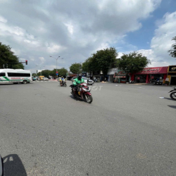 NHÀ NGUYÊN CĂN LÊ TRỌNG TẤN , 4M X 30M 1 TRỆT 2 LẦU VỊ TRÍ NGAY ĐÈN ĐỎ