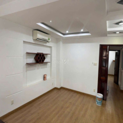 Cho thuê nhà Mới rộng rãi, trệt 3 lầu - HXH tránh nhau