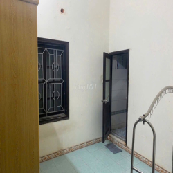 Chỉ 6tr -Cho thuê nhà Nguyễn Văn Cừ, 48m, 3PN, Ngõ ô tô tránh, full đồ