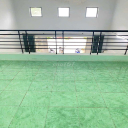 CHO THUÊ NHÀ KDC 586 TRỆT LỬNG LẦU CÓ SÂN SAU 