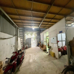 Cần cho thuê  kho Xưởng Hóc Môn DT 10 x 45 có gác Lửng Giá 30 triệu TL