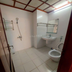 CHO THUÊ CĂN HỘ CC KĐT ĐỊNH CÔNG - HM. 80M2, 2PN, NT CƠ BẢN - 10 TRIỆU