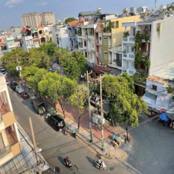 Cần Cho Thuê Nhà Phố Đẹp Gần Công Viên  Phước Bình