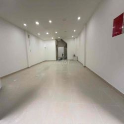 CỰC PHẨM ỐP KÍNH 86 Phổ Quang, P2, Tân Bình DTSD 550m² sàn suốt