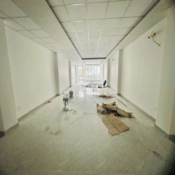 NEW %! CHO THUÊ TÒA NHÀ VĂN PHÒNG ĐƯỜNG CỘNG HÒA P13. Q. TÂN BÌNH