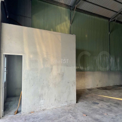 Kho xưởng bãi 324 m² có điện 3 pha, trong KDC Ngân Thuận
