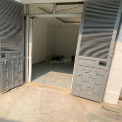 Cần cho thuê nhà trong ngõ chợ tân mai, 27m2